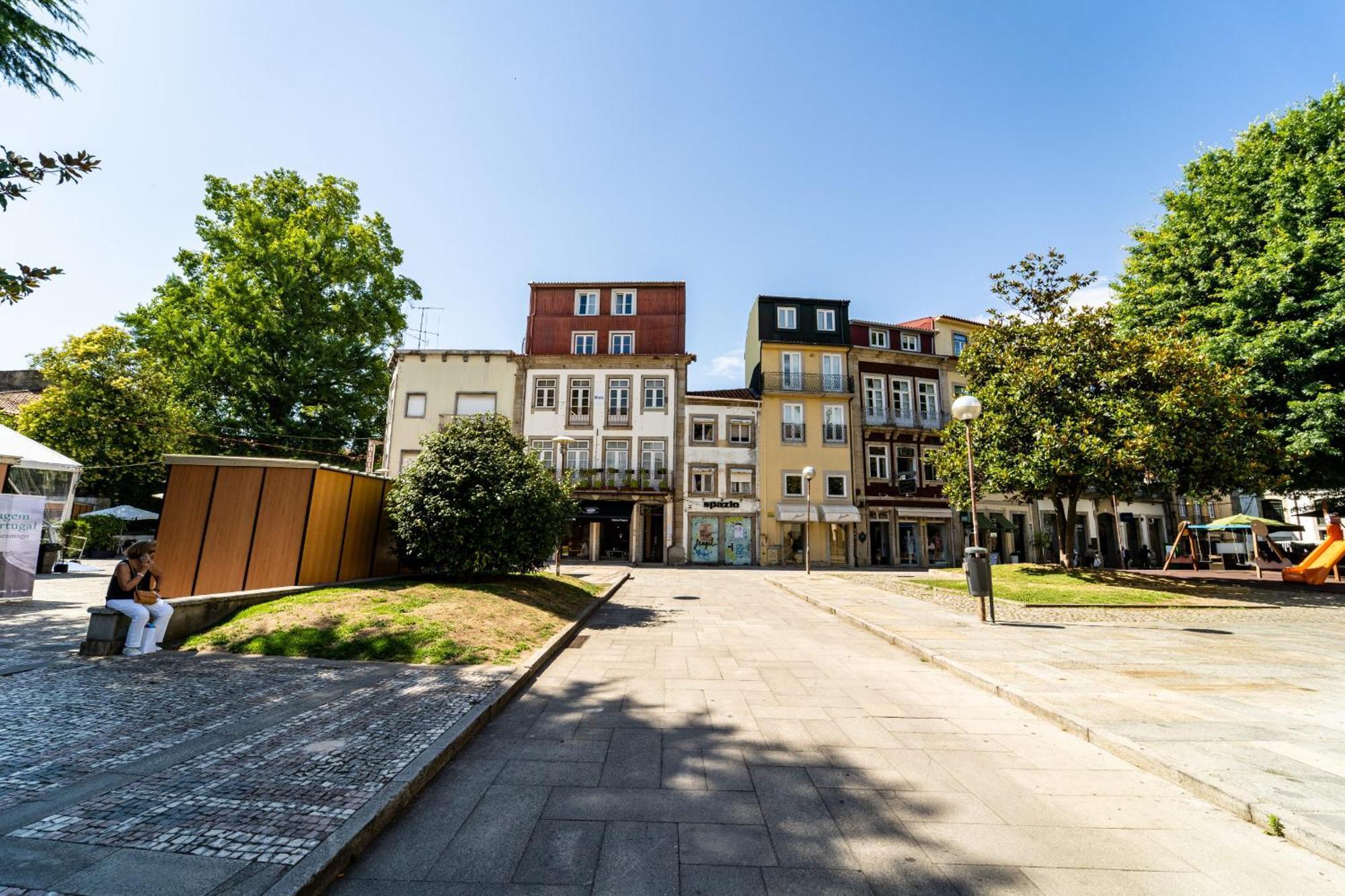 On The Square Flat - City Center By House And People Braga Zewnętrze zdjęcie
